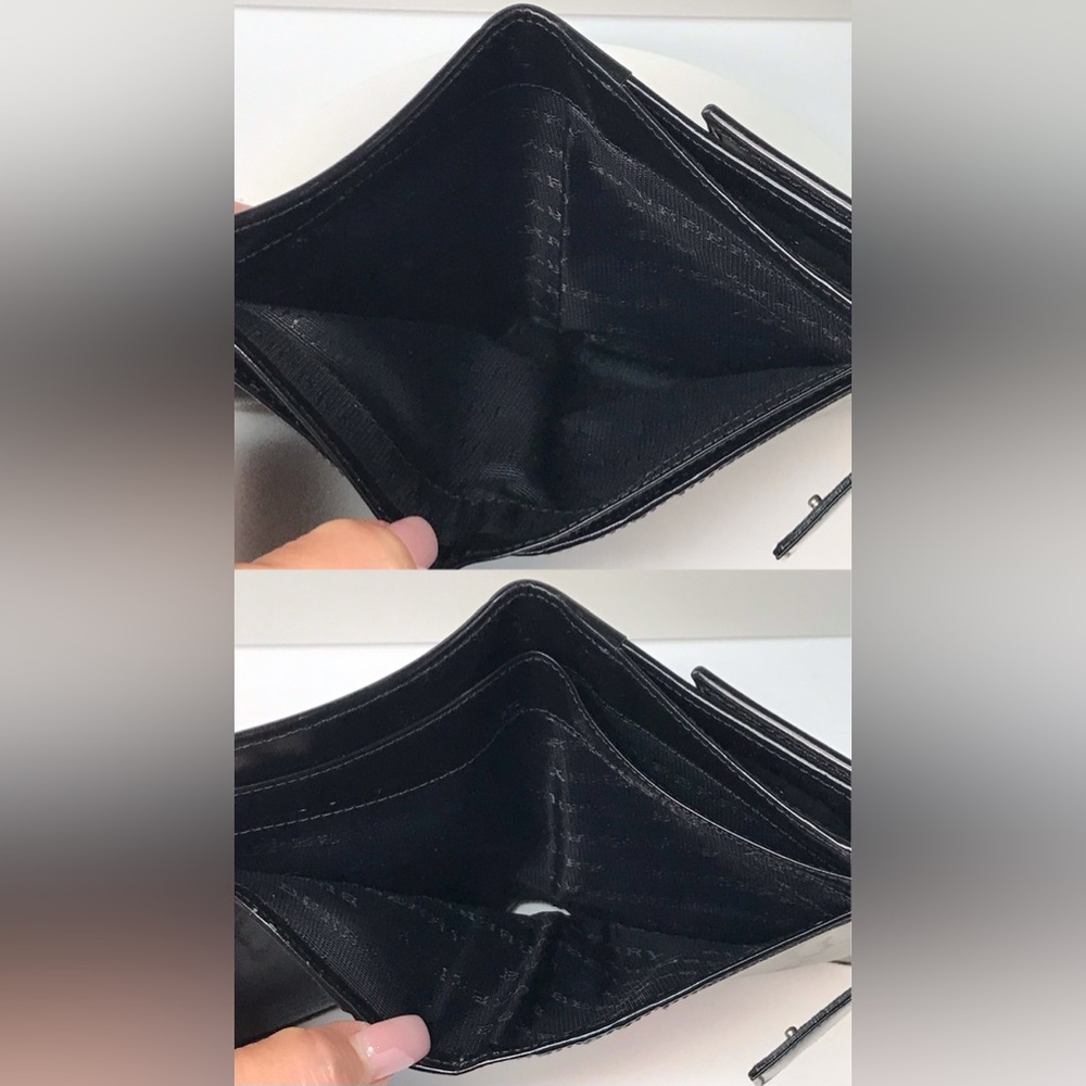 Burberry Signature Nova Check Bifold Wallet 😍 - Picture 7 of 17